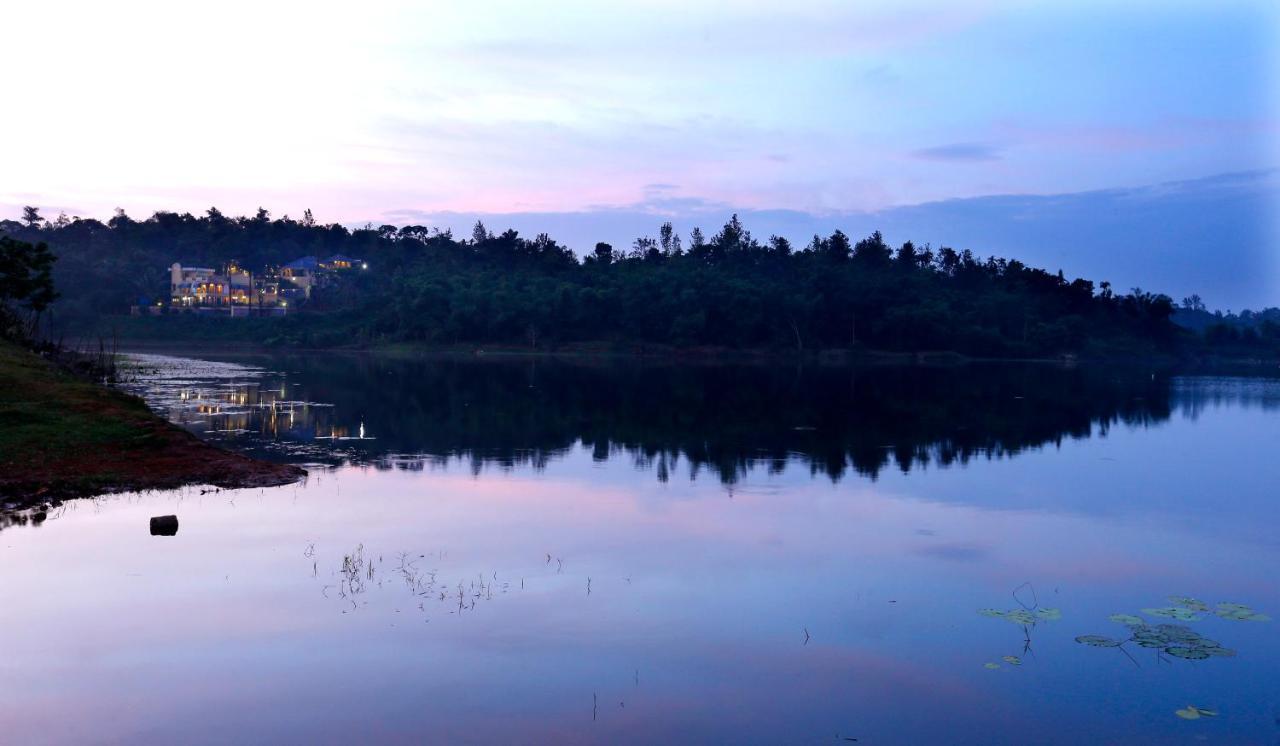 Отель Vista Del Lago Ambalavayal Экстерьер фото